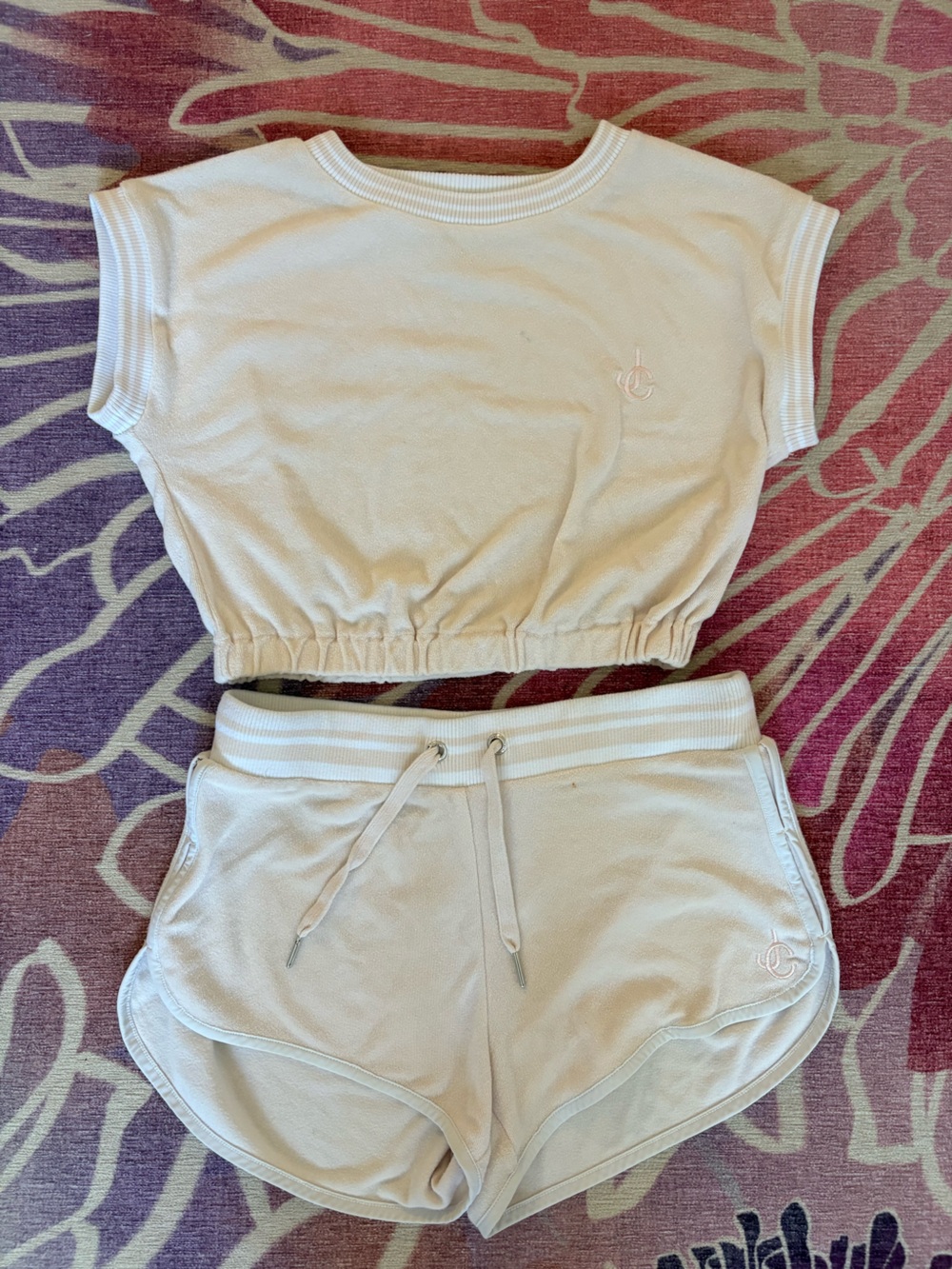 Juicy Couture Kids Cream Sweatshorts with Drawstring